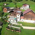 Haslinggut Apartmán *